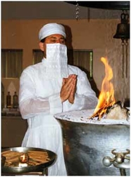 Zoroastrian fire ceremony